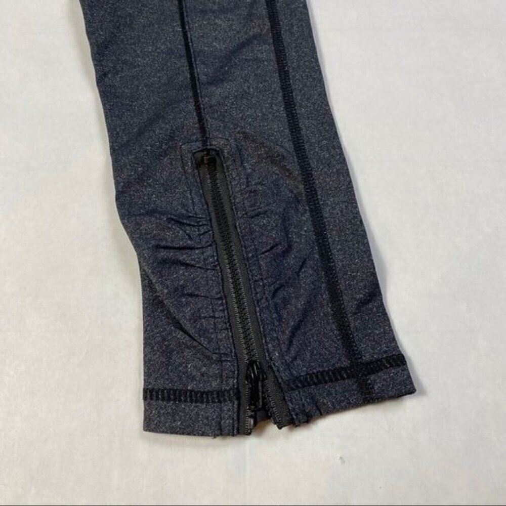 Lululemon Heather Gray Zip Hem Capri Legging - Picture 7 of 7